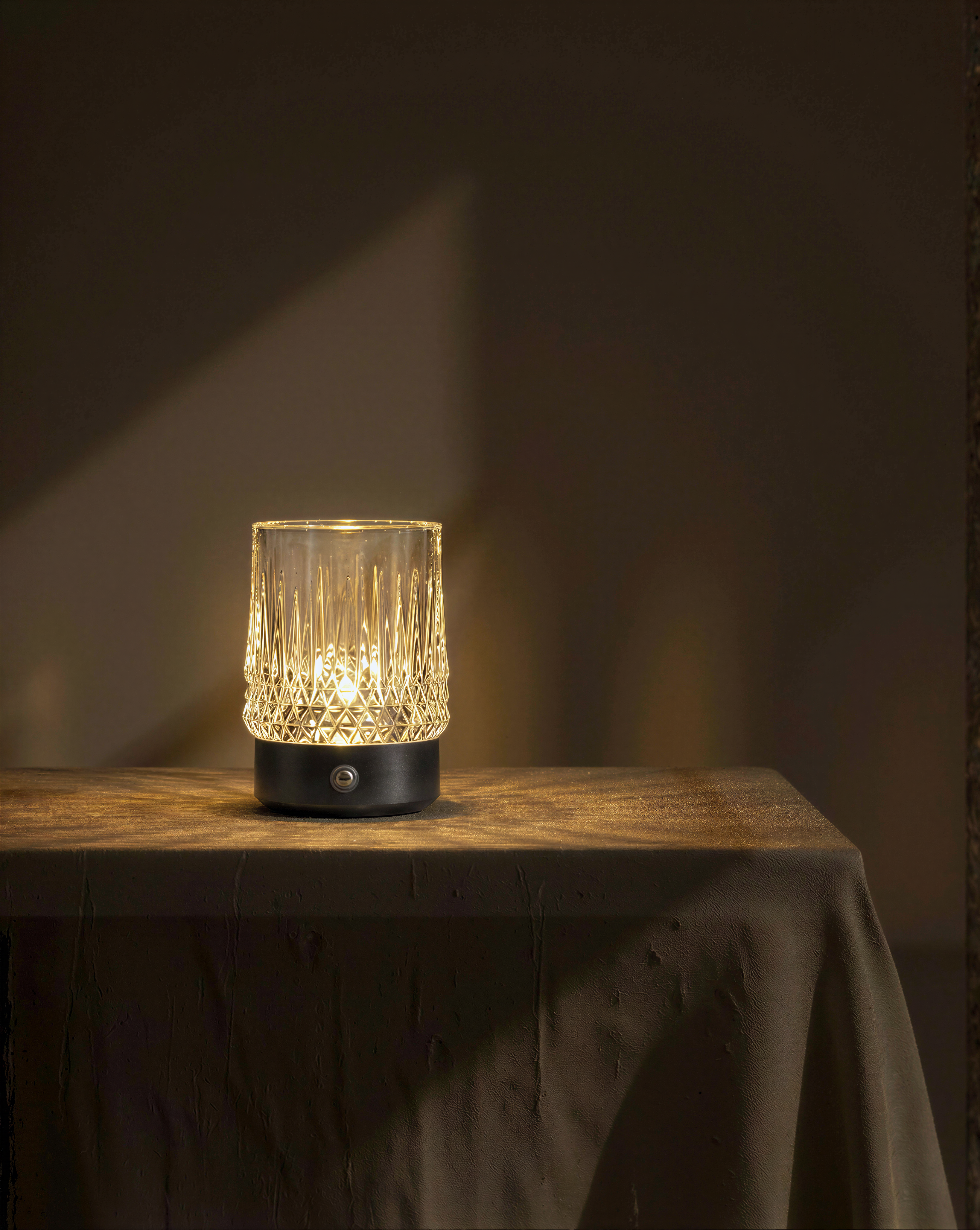 Cristelle | Black Cordless Table Lamp