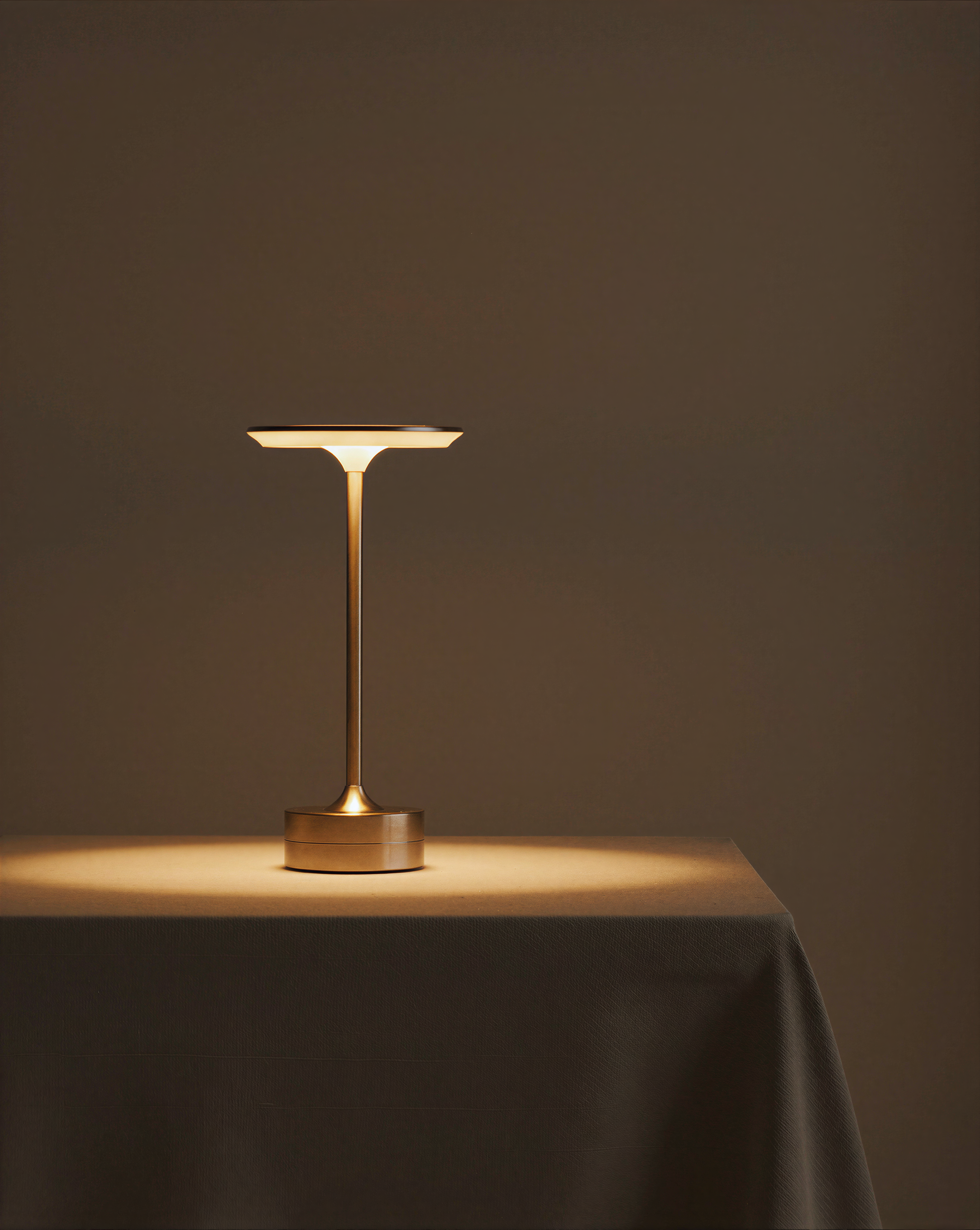 Sovéla | Silver Cordless Table Lamp