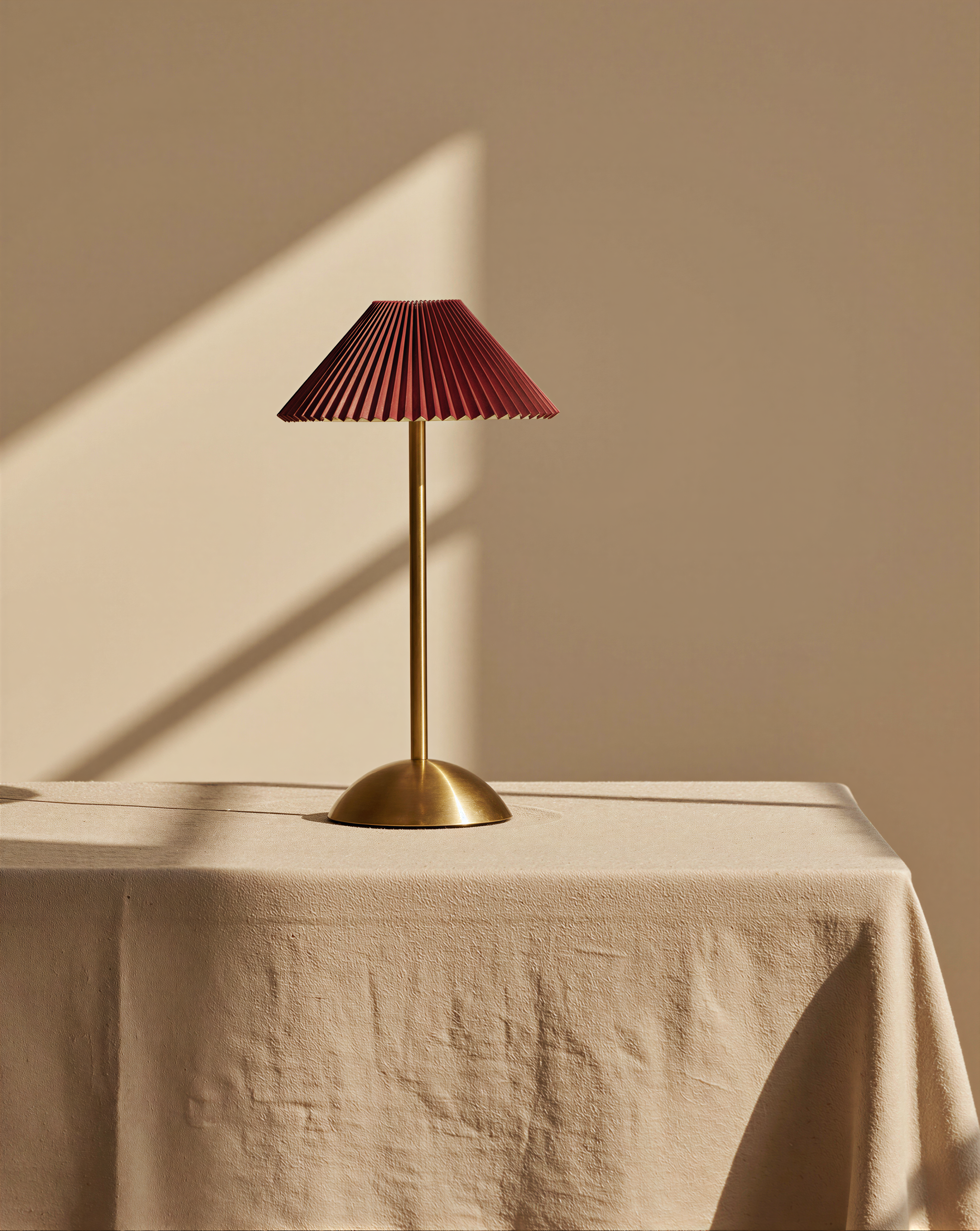 Arlénum | Bordeaux Cordless Table Lamp