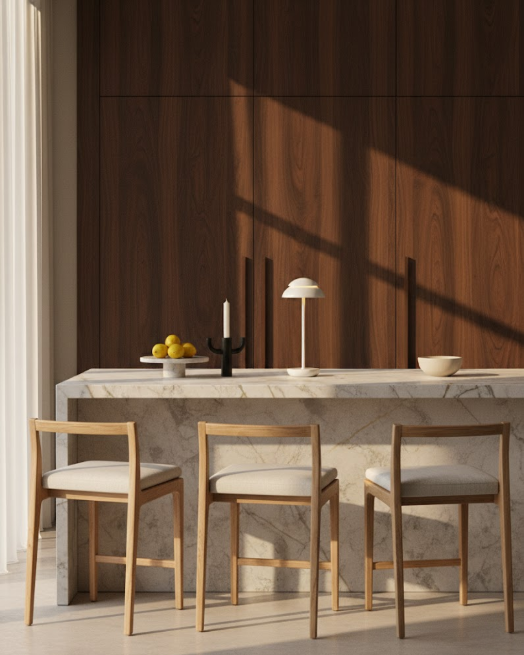 Auré | White Minimalist LED Table Lamp